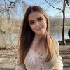 Ukraińska dziewczyna o optymistycznym spojrzeniu na życie