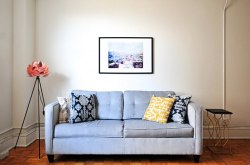 Czysta i świeża sofa